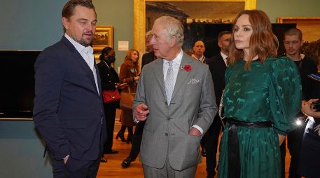 Leonardo DiCaprio, el príncipe Carlos y Stella McCartney. AP/O. Humphreys