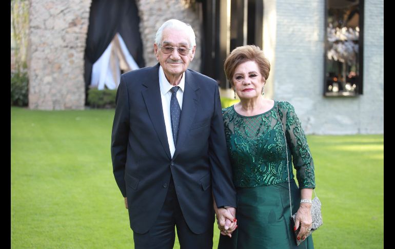 Sergio Pacheco y Bertha Sapien. GENTE BIEN JALISCO