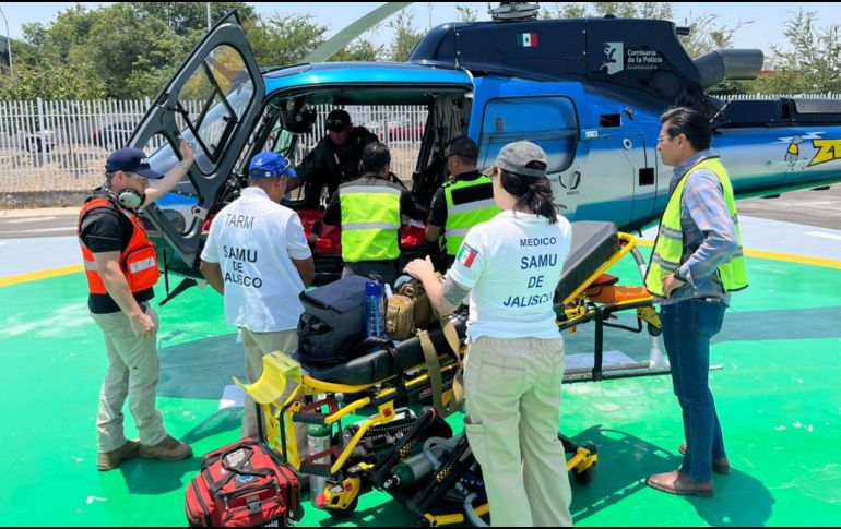 Fueron trasladados a Guadalajara y Zapopan cuatro heridos en la volcadura de un camión en la carretera a Puerto Vallarta. ESPECIAL