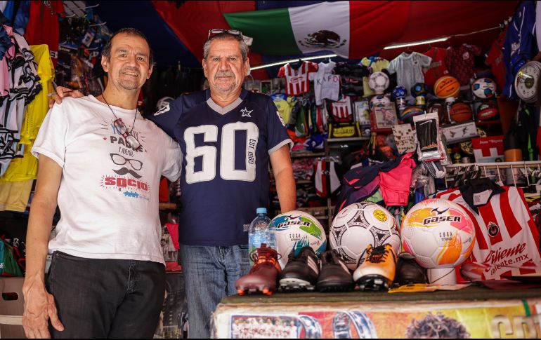 Rojinegros y chivahermanos pudieron elegir entre los distintos partidos memorables que sus equipos han dejado plasmados en la historia del futbol mexicano. El INFORMADOR/ H. Figueroa.