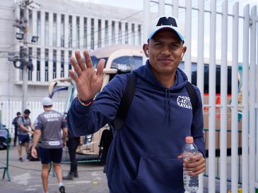 Jesús Gallardo podría llegar a Chivas el próximo torneo. Imago7