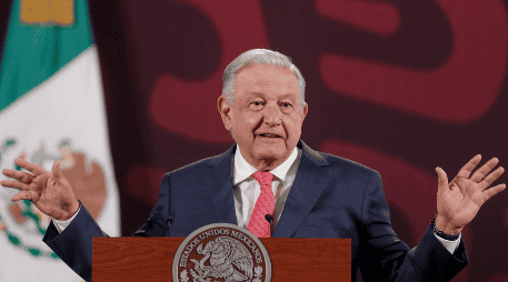 El Presidente Andrés Manuel López Obrador felicitó este martes 30 de abril a las infancias mexicanas en su día. EFE / I. Esquivel