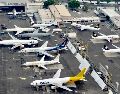 Este jueves, el Aeropuerto Internacional de la Ciudad de México anunció una inversión de para 2024, con el objetivo de mejorar la operación mediante obras de mantenimiento, conservación y modernización. AFP / ARCHIVO