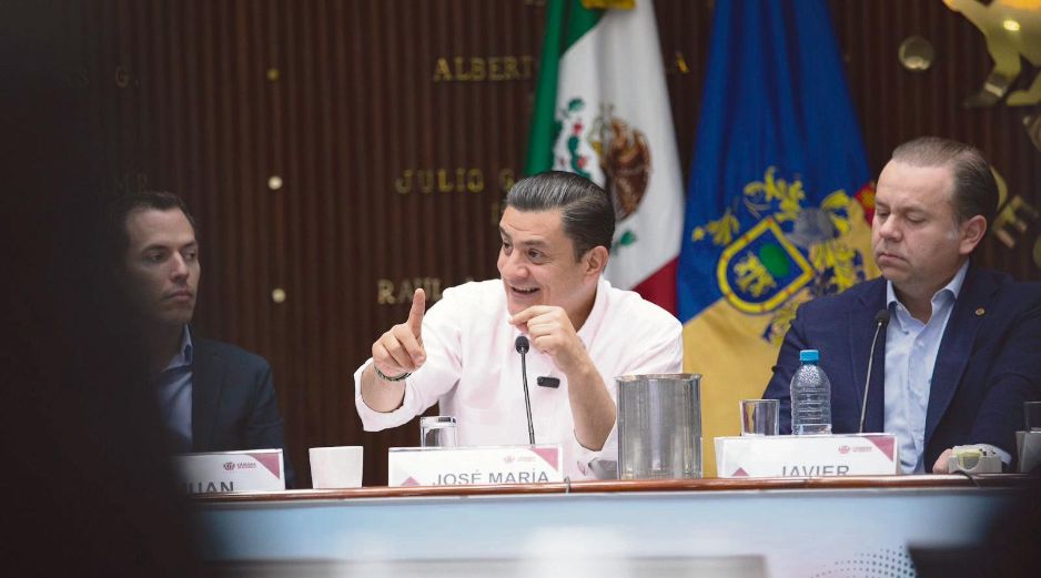 Chema Martínez se comprometió a atender las propuestas del sector empresarial. ESEPCIAL