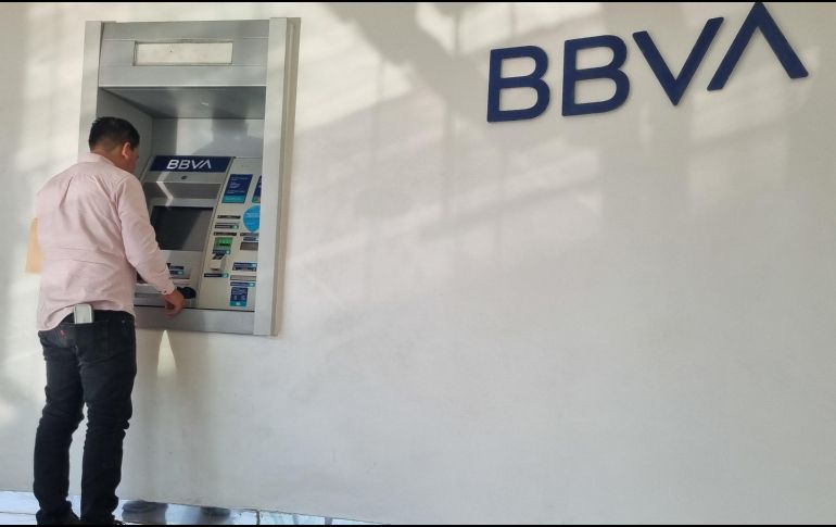BBVA está adoptando una estrategia enfocada en la digitalización de sus servicios bancarios. EL INFORMADOR/ ARCHIVO.