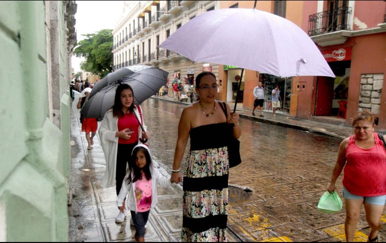 La lluvia estarán presente en la mayoría del territorio mexicano, pero hay estados donde el calor aún supera 40°C. NOTIMEX/Archivo