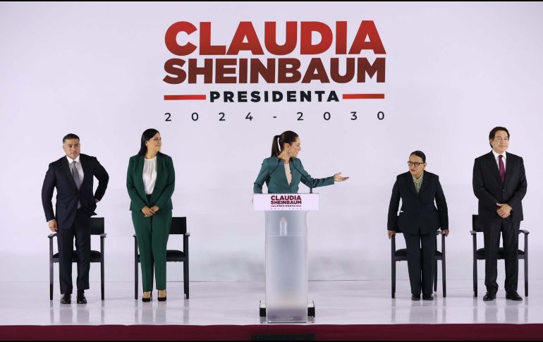 Claudia Sheinbaum, virtual presidenta electa, presentó este jueves 4 de julio de 2024, en el Museo Interactivo de Economía, a la tercera parte de los integrantes de su gabinete para el periodo presidencial 2024-2030. SUN/ D. Simón Sánchez.